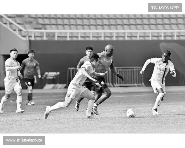 南京客场战平大连鲲城终结三连胜 四轮不败纪录得以延续